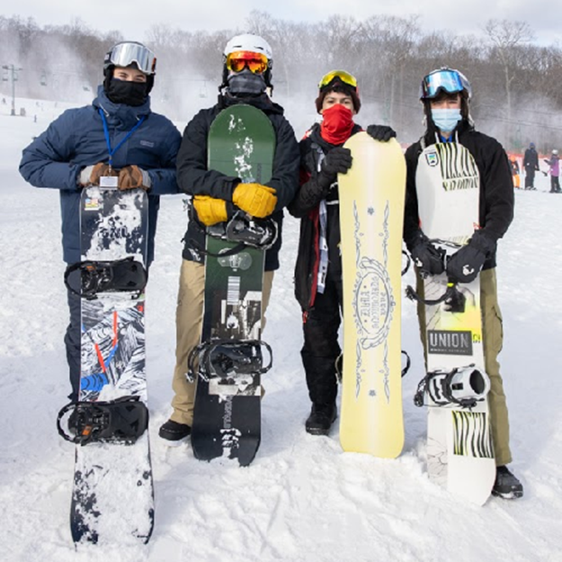 Picture of On-Site Plus Seasonal Snowboard Rental